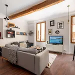 Charmant Duplex Au Coeur Du Vieil Antibes 昂蒂布